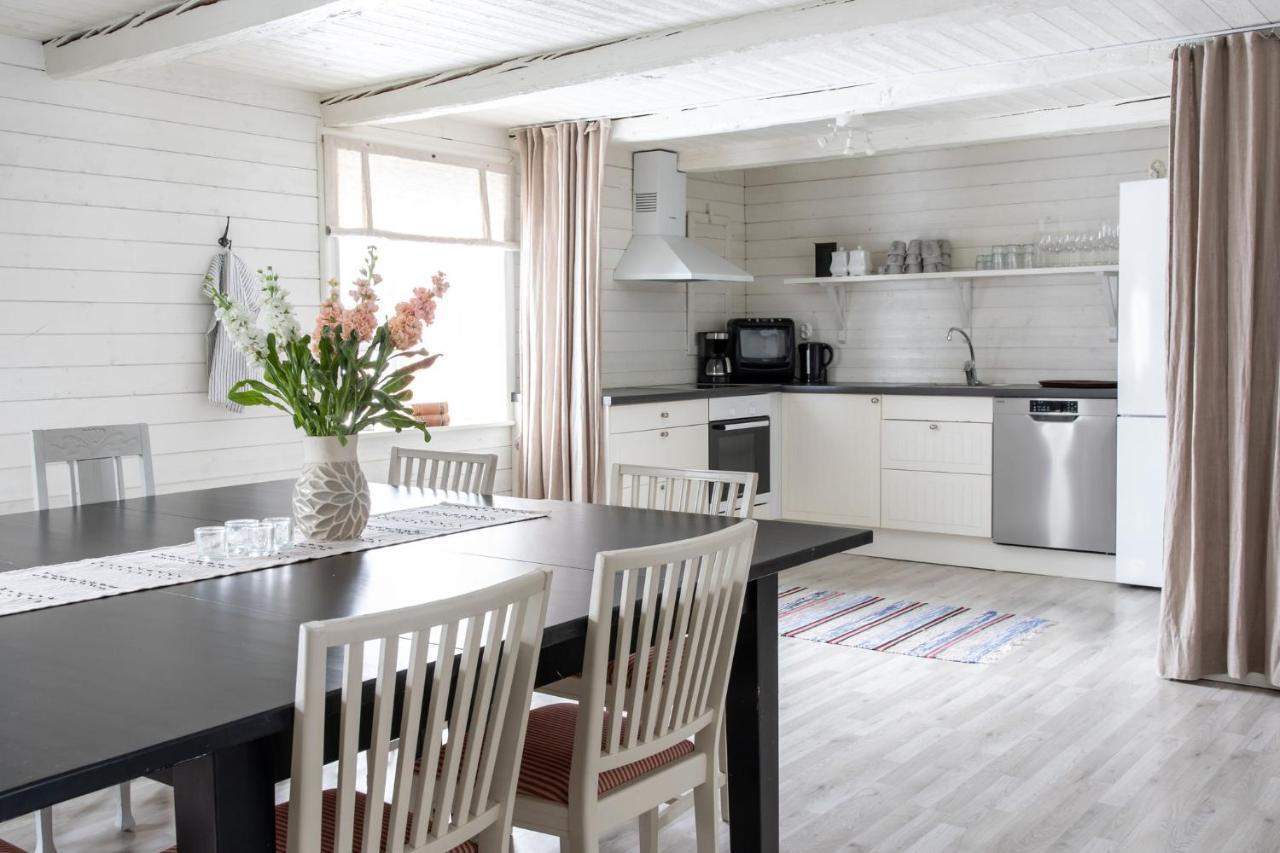 Bergs Gard & Hallsvikens Gard Västerljung Exteriér fotografie
